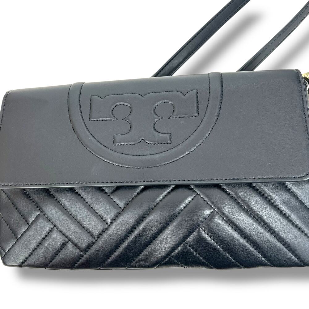 NEW!!! TORY BIRCH Alexa Quilted Shoulder Bag Clutch Black Designer OldMoney - Picture 3 of 4